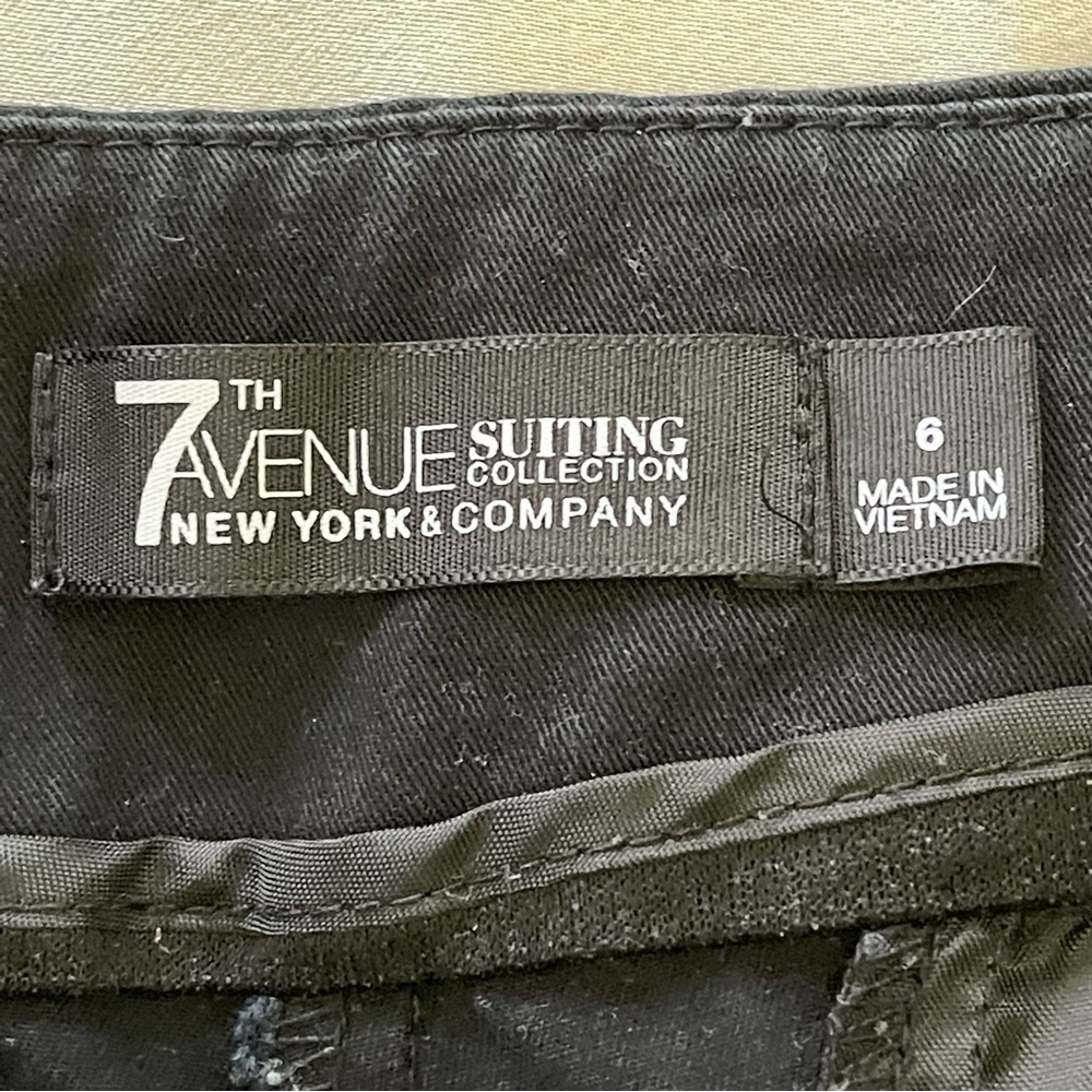 7th Avenue NYCo black capri straight leg pants, size 6 - Picture 16 of 16